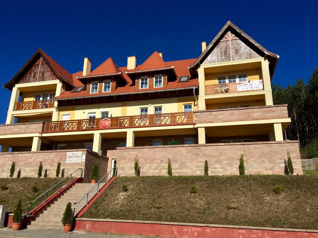 F&M Apartman Egerszalok Exterior photo